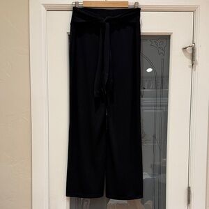 Elie Tahari Black Wide-Leg Trousers
